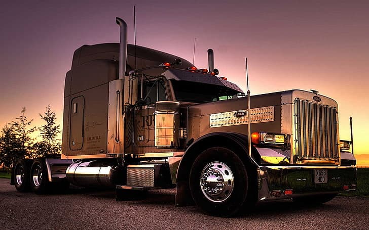 B&B Traders transportation fleet for FMCG distribution across India